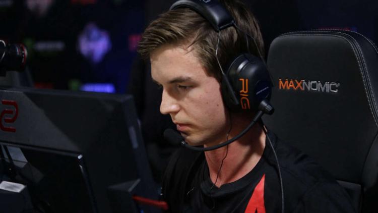 dev1ce may return to Astralis very soon