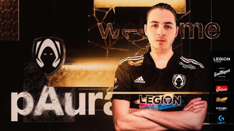 pAura returns to Team Heretics