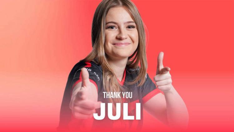 Juli leaves Counter Logic Gaming Red