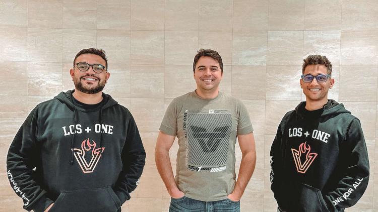 Los Grandes buys out Team oNe eSports organization