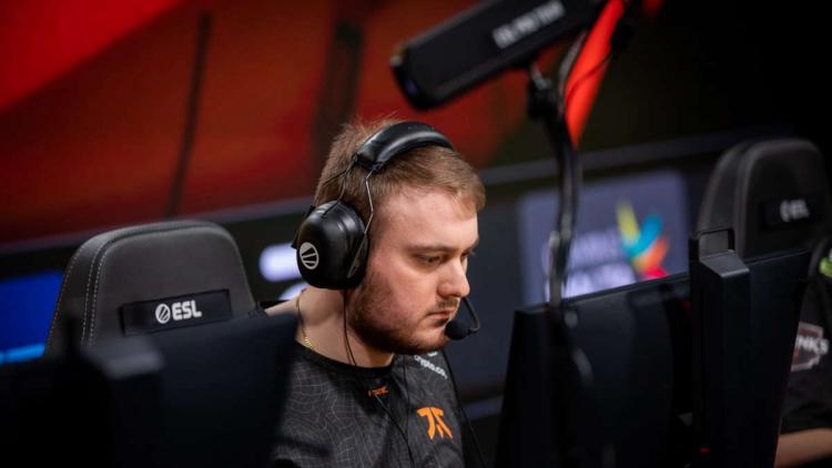 ALEX leaves fnatic and puts his career on pause