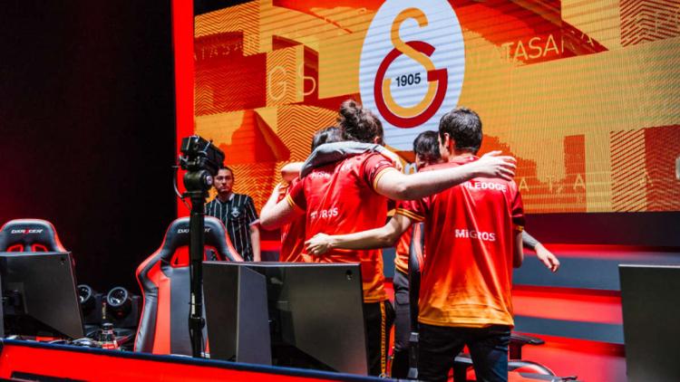 Galatasaray Esports and Fenerbahçe Esports abandoned League of Legends rosters