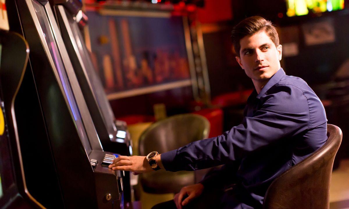 Becoming a Slot Machine Pro: The Ultimate Guide