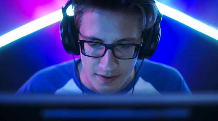 Study Reveals League of Legends Players Have the Highest IQ – See Where Your Favorite Game Ranks!