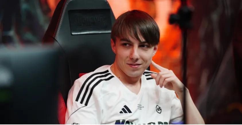 NAVI Makes Midlane Roster Change in Dota 2 Lineup