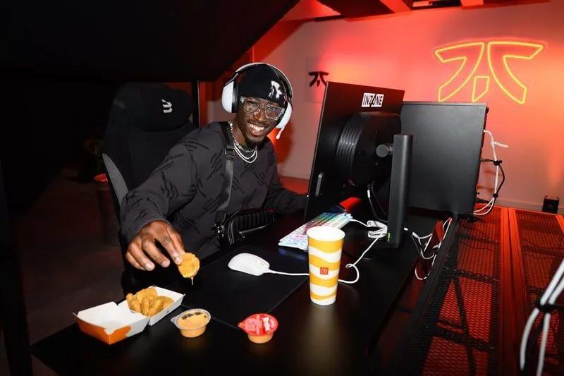 Fnatic and McDonald’s UK launch a fiery partnership with McSpicy® and Frank’s RedHot®