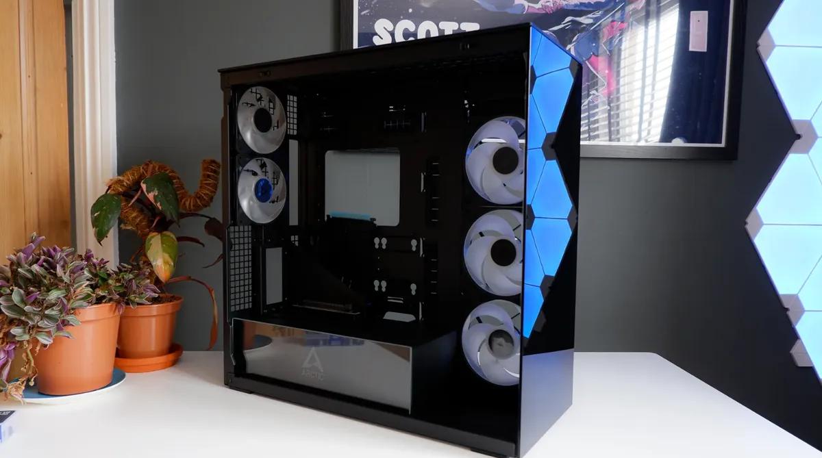 Arctic Xtender PC Case Review – Stylish Mid-Tower with Strong Cooling and Smart Design