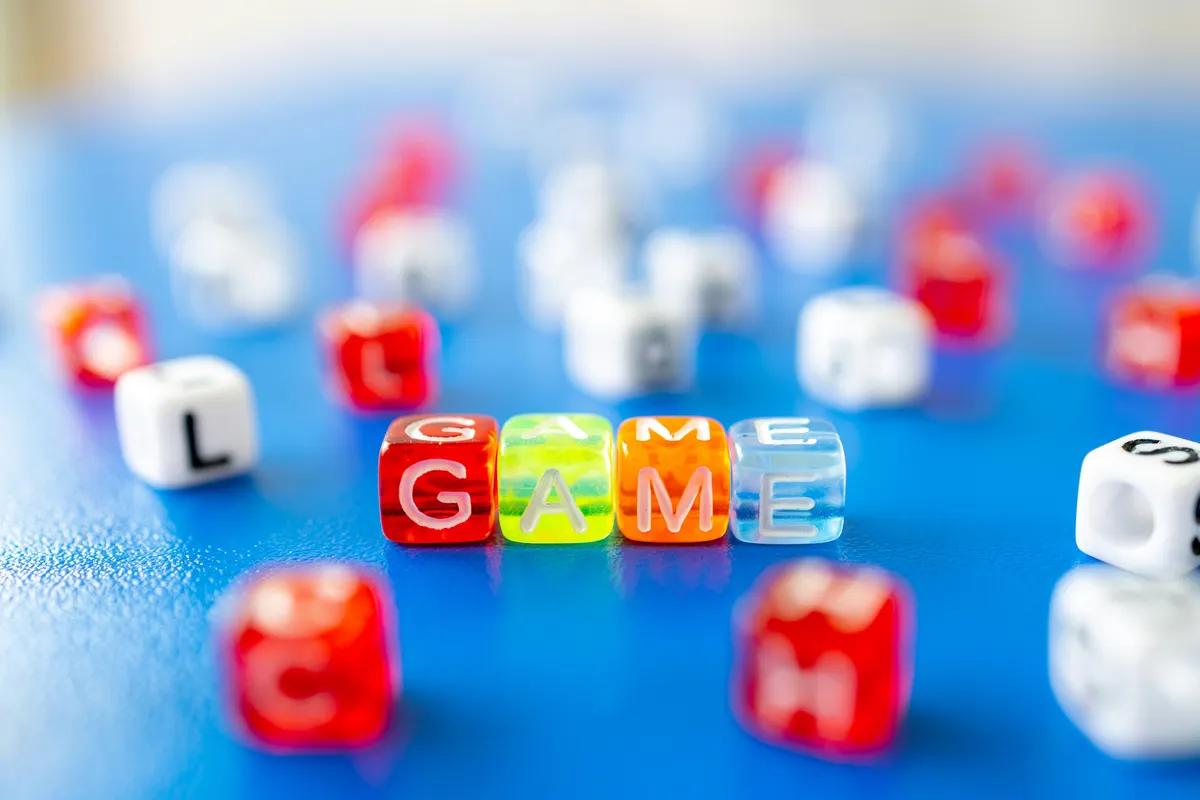 How Do Play to Earn Crypto Games Work? The Future of Web3 Gaming and NFTs