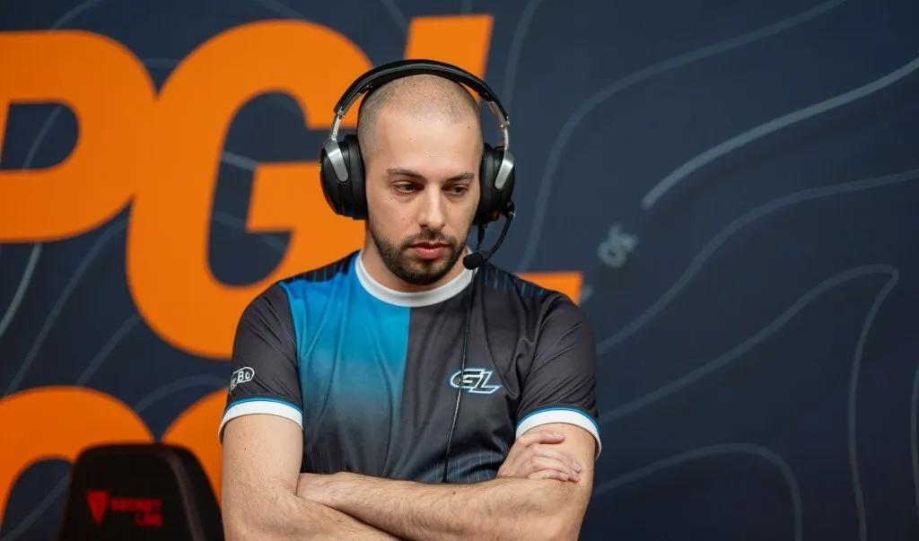 ashhh steps back from his role as GamerLegion’s coach due to burnout