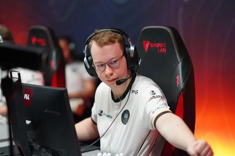 After a Difficult Season: hyped Leaves BIG