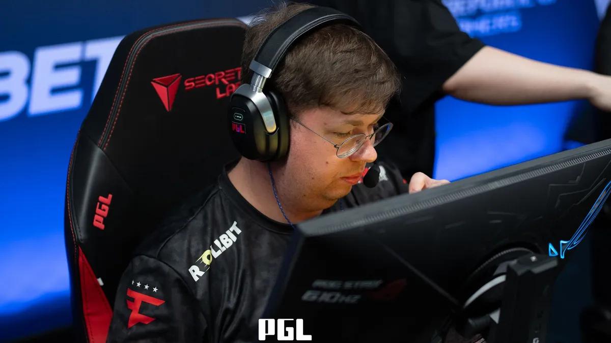 End of an Era: Two-Time Major Champion karrigan Departs FaZe Clan