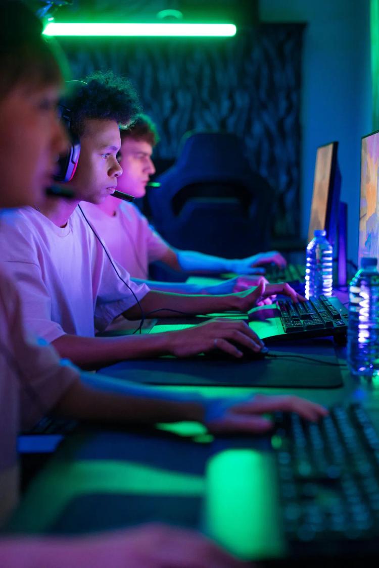How Esports Audiences Drive the Growth of Canada’s Digital Gaming Economy