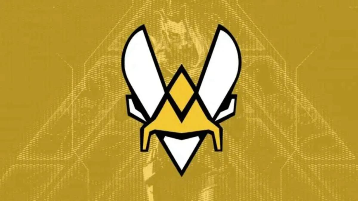 Team Vitality has made changes on the coaching bridge