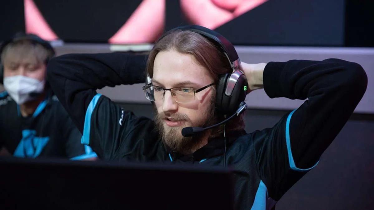 Vatroh leaves Counter Logic Gaming