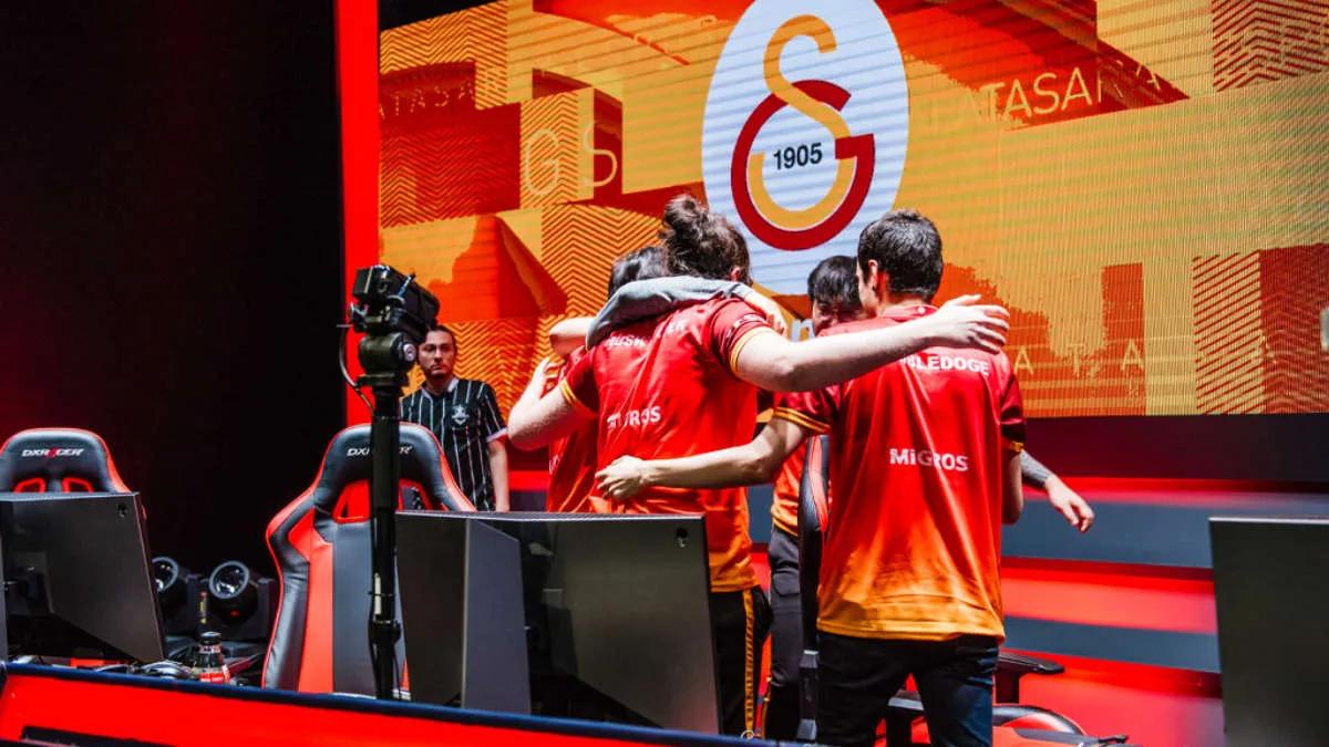 Galatasaray Esports and Fenerbahçe Esports abandoned League of Legends rosters