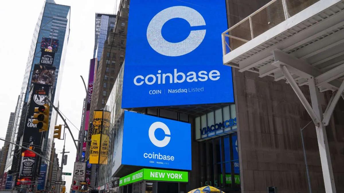 Coinbase: The company's revenue in 2022 will be half as much as in 2021