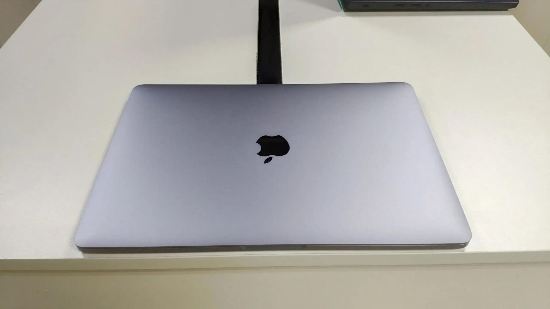 Apple Reportedly Developing Its First Budget Mac to Rival Chromebooks