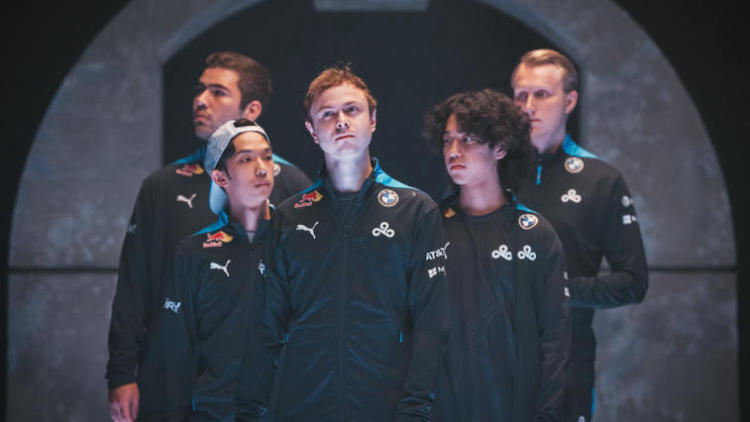 Cloud9 and 100 Thieves will meet in the grand final of LCS Summer 2022. Photo 1