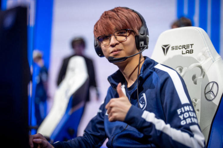 Karmine Corp are close to signing Hans Sama. Rekkles is looking for new opportunities. Photo 1