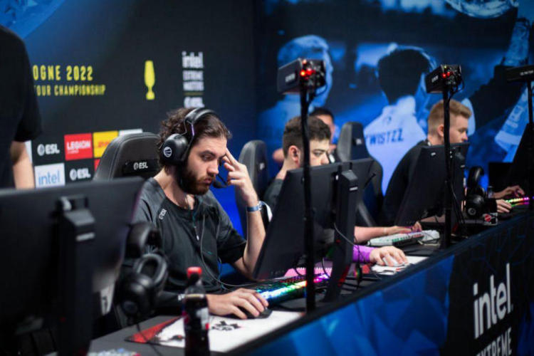 ESL and BLAST may allow Virtus.pro to compete. Photo 1