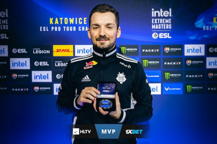 Rising from the Balkans: huNter-'s Thrilling Journey to Counter-Strike Glory and a Stalwart Spot in the Top 20 Players of the Year! 2