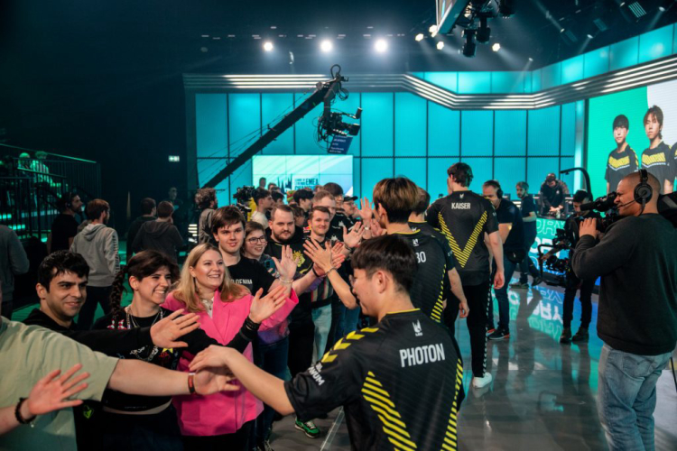 The Riot Games Arena Emerges: A Hub of Innovation and Diversity in Esports 2